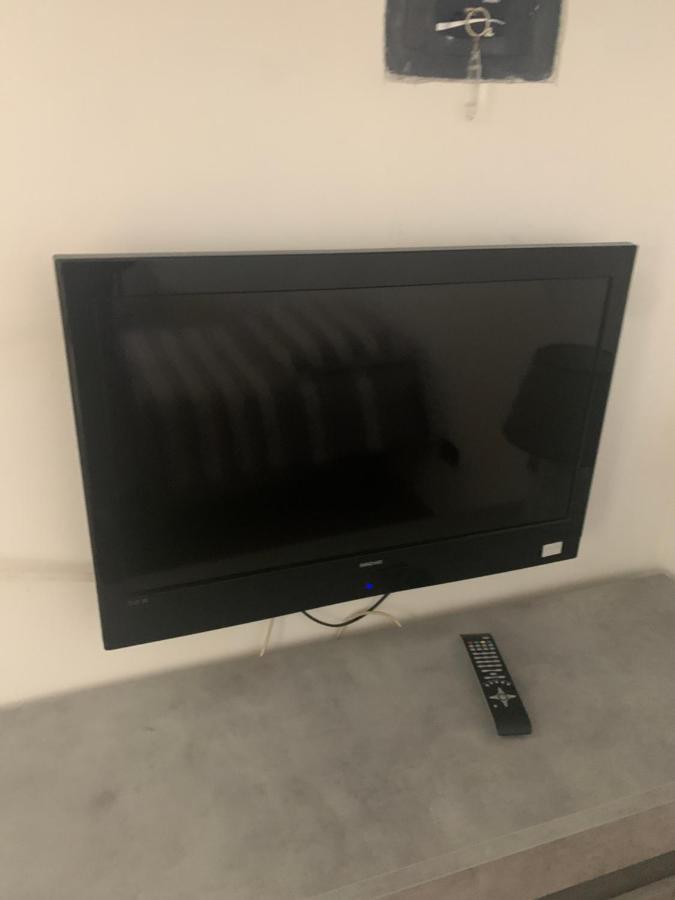 New Luxury Apartment, Milan City Center Buitenkant foto